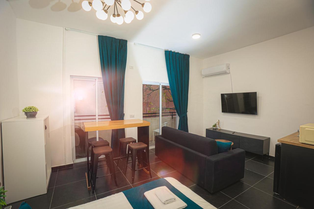 Midrahov Urban Suites Jerusalén Exterior foto