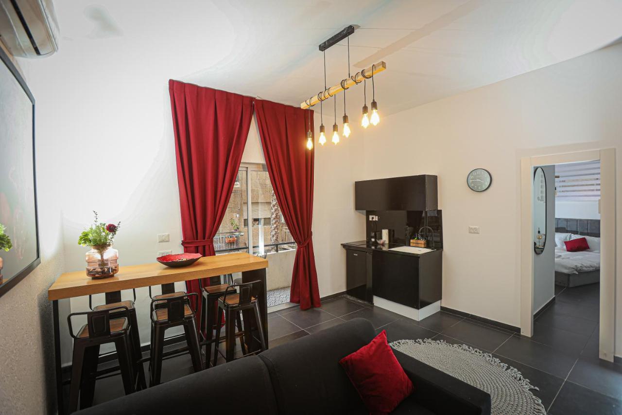 Midrahov Urban Suites Jerusalén Exterior foto